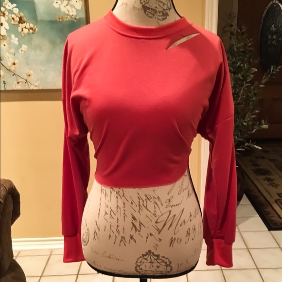 Blush Drop Shoulder Cut Out Crop Top - Picture 3 of 5